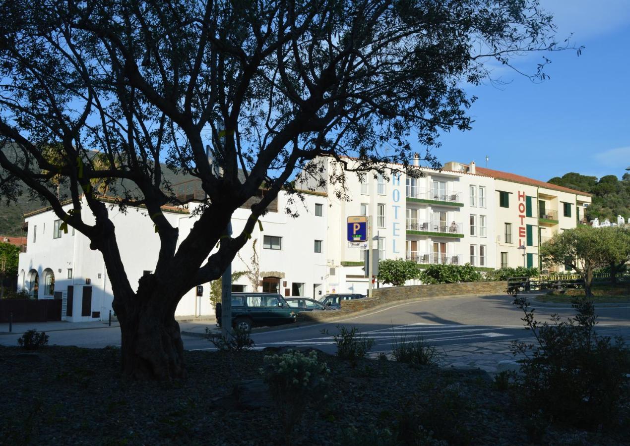 Hotel Nou Estrelles Cadaqués Dış mekan fotoğraf